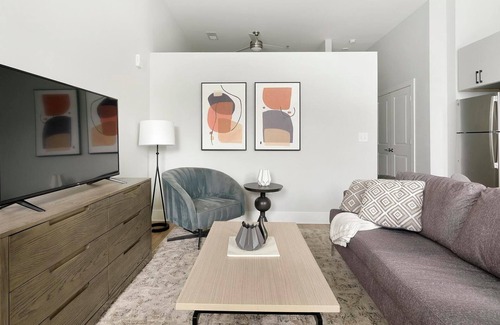 Downtown Apartment | Landing | Spectacular 1BD, Courtyard, Pool