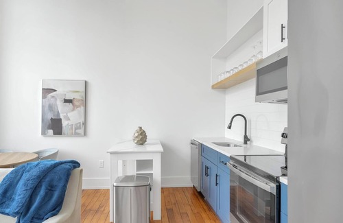 Greenville Apartment | Landing | Spectacular 2BD, Gym, Yoga Studio