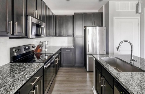 Summerville Apartment | Landing | Spectacular 1BD, Gym, Pool