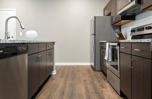 Chesterfield Apartment | Landing | Stunning 1BD, Clubhouse, Gym