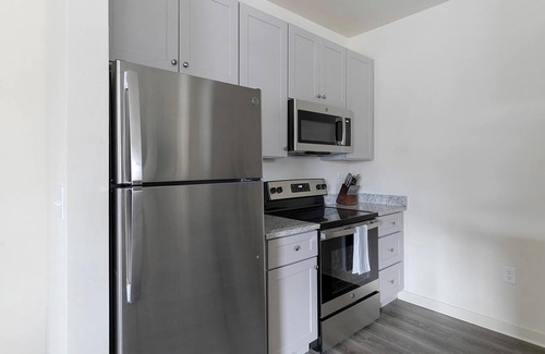 Fort Worth Apartment | Landing | Stunning 1BD, Yoga Studio, Gym
