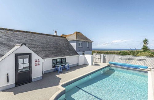 Sennen Cottage | Lands End 2 bedroom Cottage, with hot tub and private garden