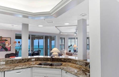 Captiva Villa | Lands End Village 1613 - Island Waterfront Living with Gulf to Bay Views