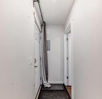 Forest Lawn House | Laneway Carriage House