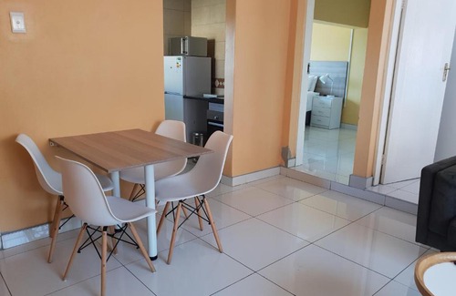 Pretoria House | LANGA 'S COZY GUESTHOUSE