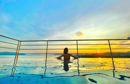 Kuah Apartment | Langkawi Seaview Cube w/Rooftop Pool