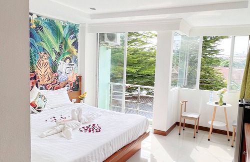 Nanai Road Hotel | Lanting House Phuket