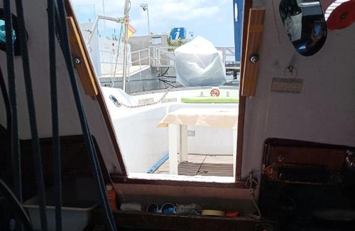 Arrecife Boat Rental | Lanza Boat