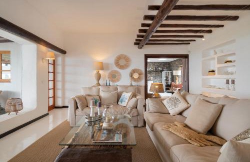 Los Mojones Villa | Lanzahost Luxury Finca Paraiso
