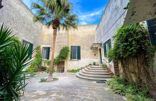 Uggiano la Chiesa Villa | Lanzilao Mansion