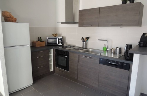 La Grande-Motte Apartment | Large 2 room cabin of 60m2 in the city center
