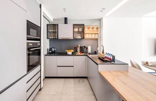 Dubai Apartment | Large 2BR with Work Desk Pool Gym and Kids Area