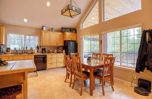 Gilchrist House | Large 3BR Retreat w Deck Views & Outdoor Adventure Access