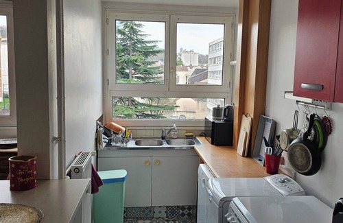 Pantin Apartment | Large 4-person apartment 10 minutes from Paris