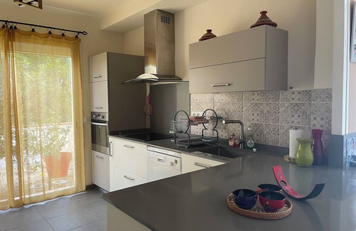 Rivesaltes Villa | Large air-conditioned villa for summer