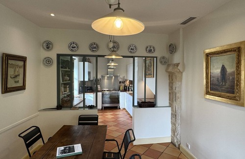Domme House | Large air-conditioned house, garden, jacuzzi and swimming pool, in Domme.