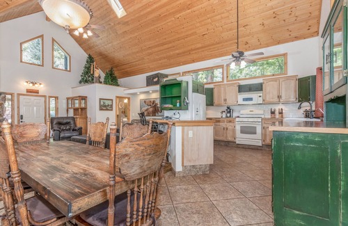 Kohls Ranch Cabin | Large, Beautiful Cabin on Tonto Creek in Kohl's Ranch/Game Room/Hot Tub/Views