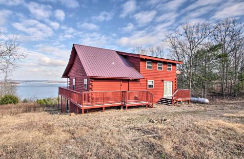 Elizabeth House | Large Cabin with Deck Overlooking Norfork Lake!