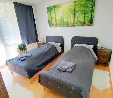 Humboldt - Gremberg Apartment | Large Central Apartment - MODERN & Fully Equipped - near fair
