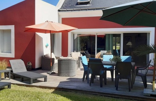 Locmaria House | Large, comfortable Grand-Cosquet Locmaria house on 800m2 wooded grounds