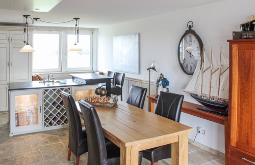 Municipality of Hellevoetsluis House | Large cottage with space for a family.