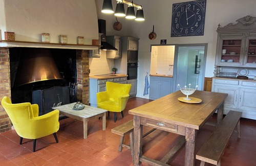Thoire-sous-Contensor House | Large country house sleeps 11 Playroom Alpes Mancelles