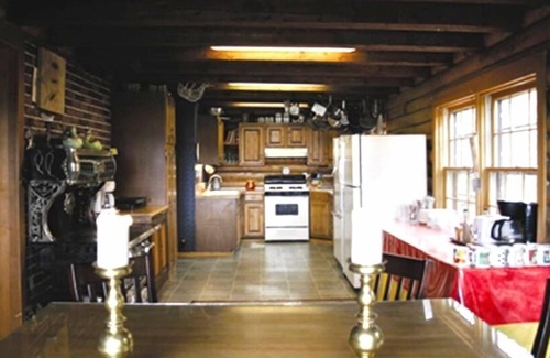 Hood River Cabin | Large Country Lodge with Beautiful Views