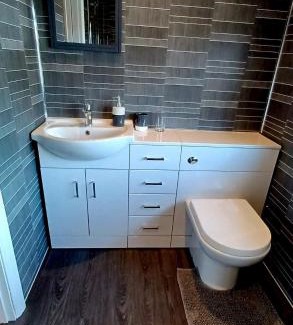 Southbourne Bed & Breakfast | Large double room with spacious ensuite