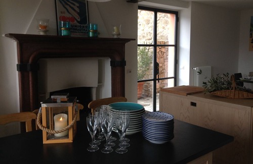 Colonno House | Large family home, terrace facing the lake, 3 mins walk from the lake