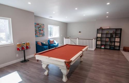 Flagstaff House | Large Flagstaff Home with Guest House