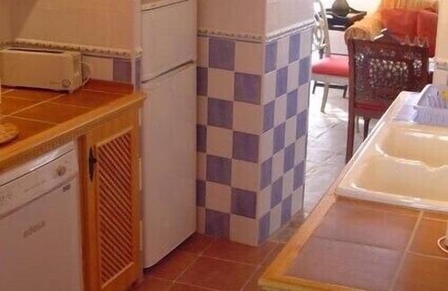 Frigiliana House | Large Four bedroom house in exquisite 16th century Moorish village. Sleeps 8.