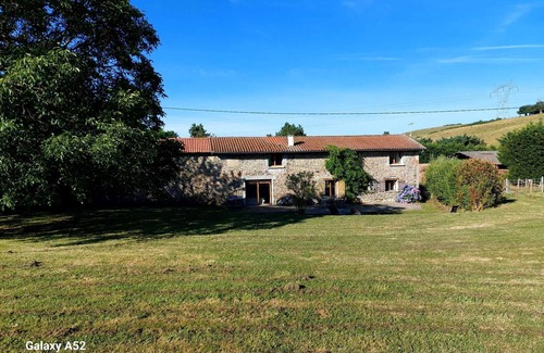 Sainte-Anne-sur-Gervonde House | Large family home (200 m2) in bucolic country setting.