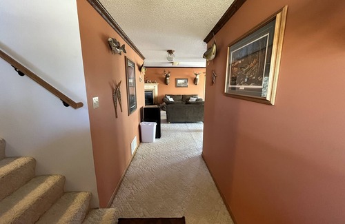 Waasa Township House | Large fully furnished,centrally located northern Minnesota retreat .