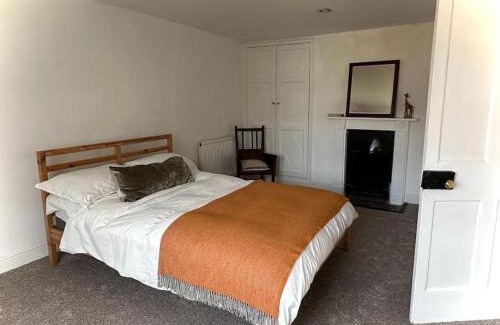 Exeter House | Large Georgian house in heart of Exeter