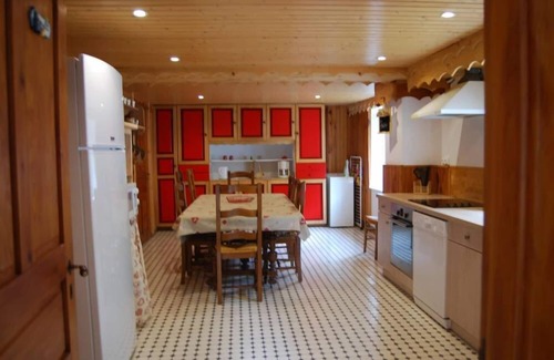 La Bresse Ski Chalet | Large gîte with Sauna and Balneo 4*, shuttle to the ski slopes!