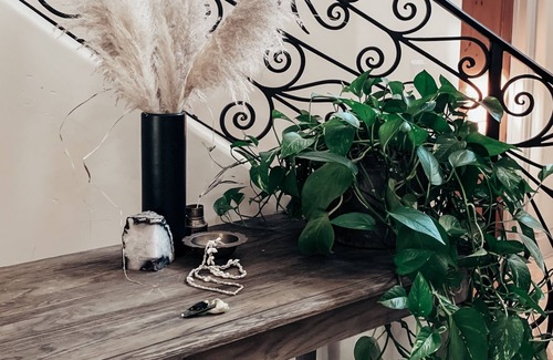 Ojai Villa | Large groups. work and pleasure