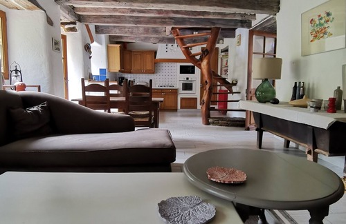 Saint-Pierre-Saint-Jean Other | LARGE HOUSE TO SHARE WITH FRIENDS