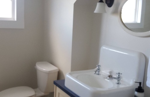 Port Williams Other | Large home perfect for reunions, golf getaways, and winery tours.