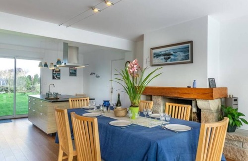 Le Conquet House | Large house for vacations with family or friends, 3*.