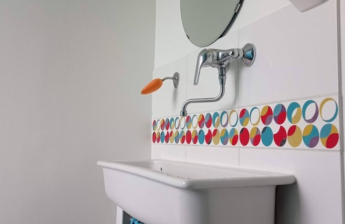 Nerac Cottage | Large ideal house for families and/or telecommuting. Heated cottage.