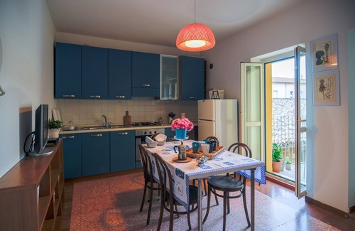 Santa Maria degli Angeli Apartment | Large Apartment overlooking Assisi and Basilica