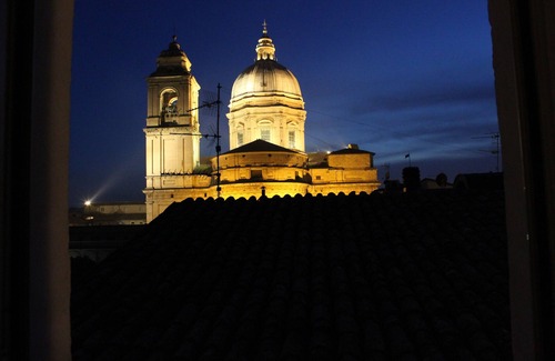 Santa Maria degli Angeli Apartment | Large Apartment overlooking Assisi and Basilica