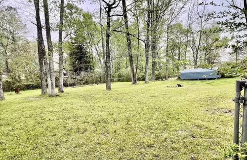 Leesville House | Large, kid and pet friendly home near schools