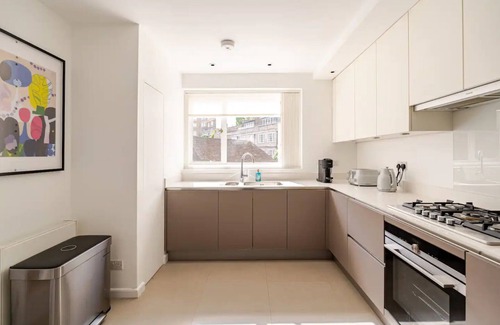 City of Westminster House | Large Lux 5 Bedroom Townhouse by Mayfair