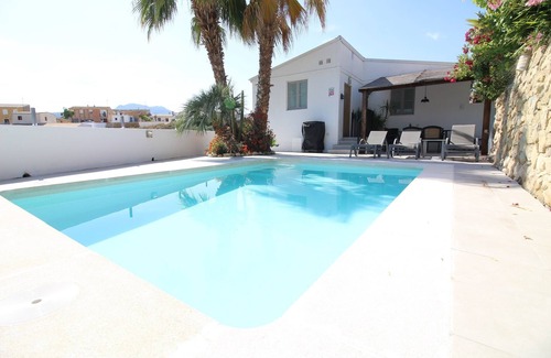Huerta de Arriba Villa | Large Modern Villa, Private Pool and Gardens