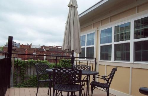 Macon Apartment | Large New Downtown Loft