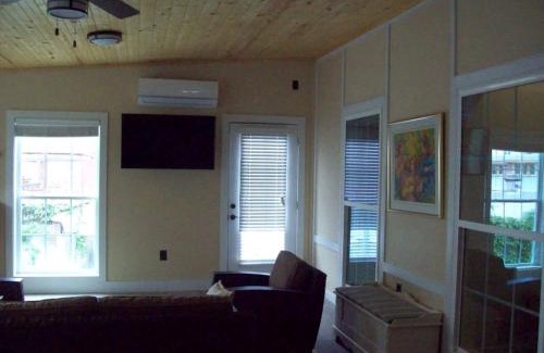 Macon Apartment | Large New Downtown Loft