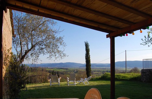 Sovicille Apartment | Large panoramic apartment in the Tuscan countryside, 7 km from Siena