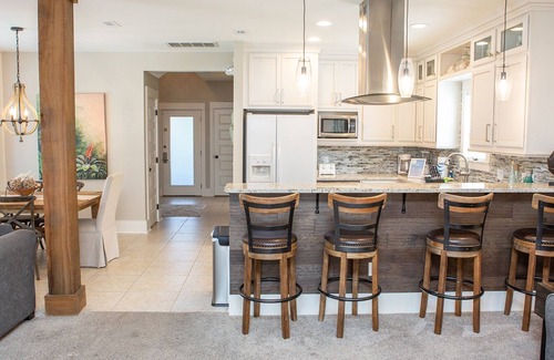 Seawalk Circle House | Large Private Pool, Mins to Beach, Gulf Side + Free Attraction Tickets!