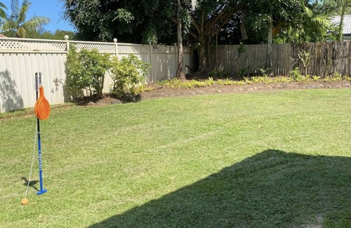 Kewarra Beach House | Large Resort Style Home